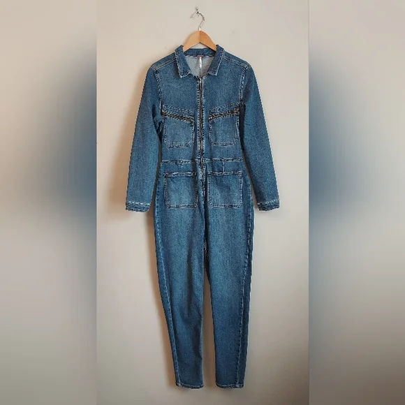 Free People Lennox Zip Front Denim Jean Jumpsuit Size Large Long Sleeve Utility
